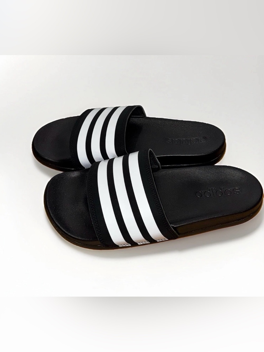 Adidas Men’s Adilette Comfort Sandals Black White Stripe Size 12 M US